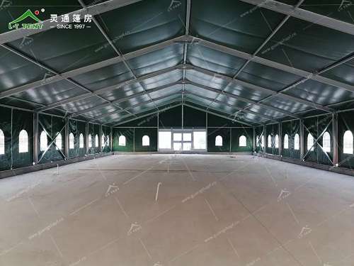 英国上市公司官网365篷房为企业搭建临时仓储篷房
